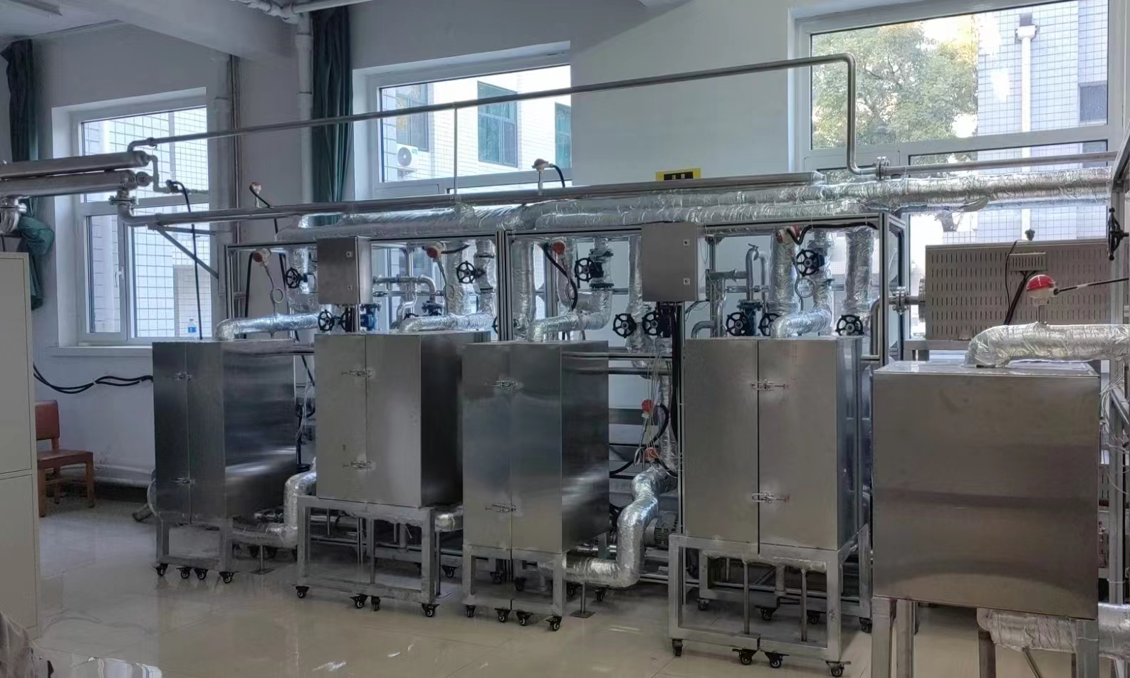 全温域储能材料吸热与放热实验平台